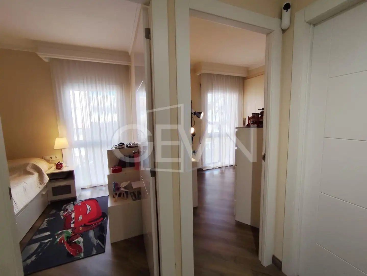 Habitación de Piso en venta en Santa Perpètua de Mogoda con Aire acondicionado, Calefacción y Parquet