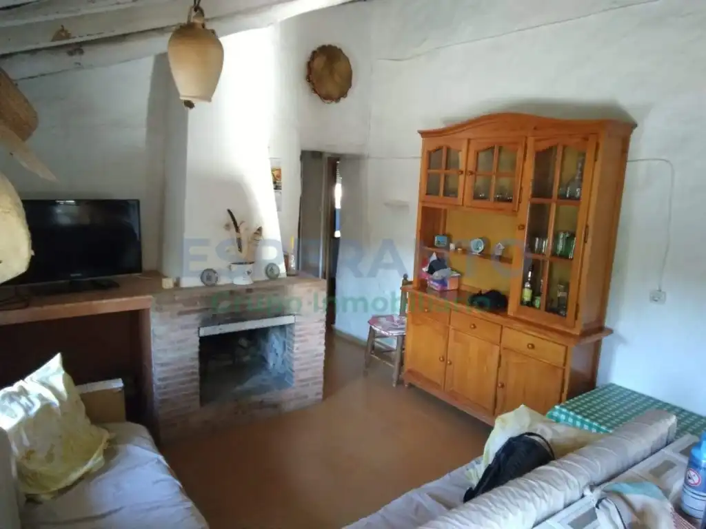 Sala d'estar de Finca rústica en venda en Málaga amb Jardí privat i Piscina