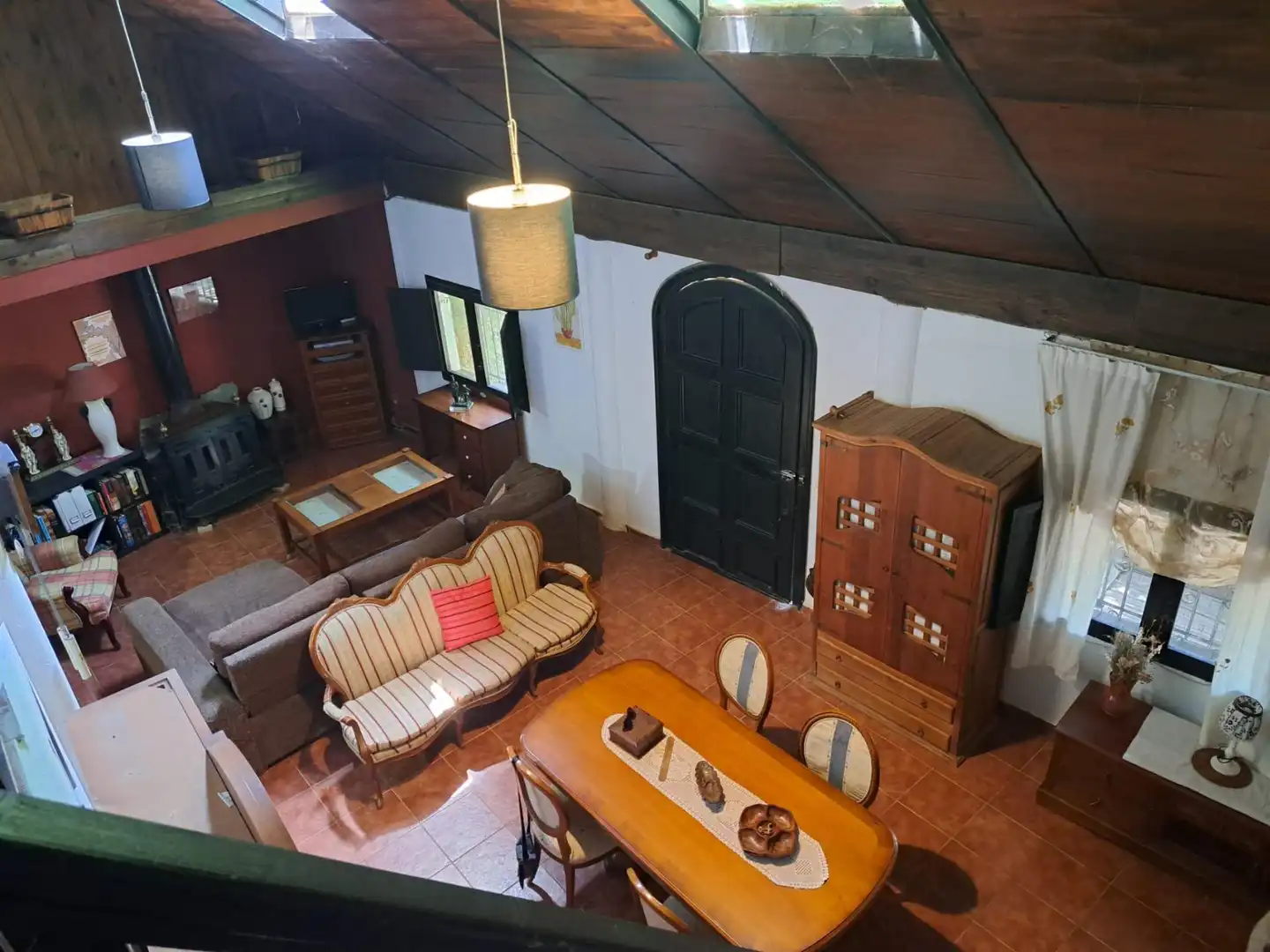 Sala d'estar de Casa o xalet en venda en Cortes de Pallás amb Terrassa i Traster