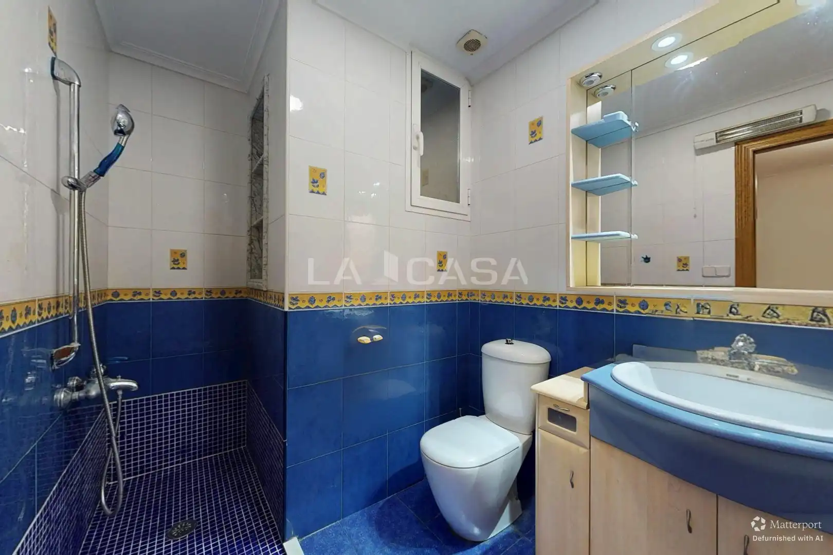 Baño de Piso en venta en Valencia con Terraza