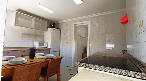 Photo 5 of Flat for sale in Calle Madreselva, 10, Cruz Roja, Sevilla Capital