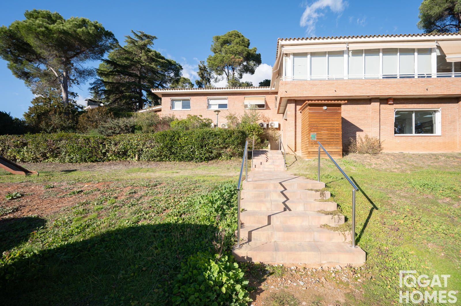 Vista exterior de Casa o xalet en venda en Sant Cugat del Vallès amb Aire condicionat, Calefacció i Alarma