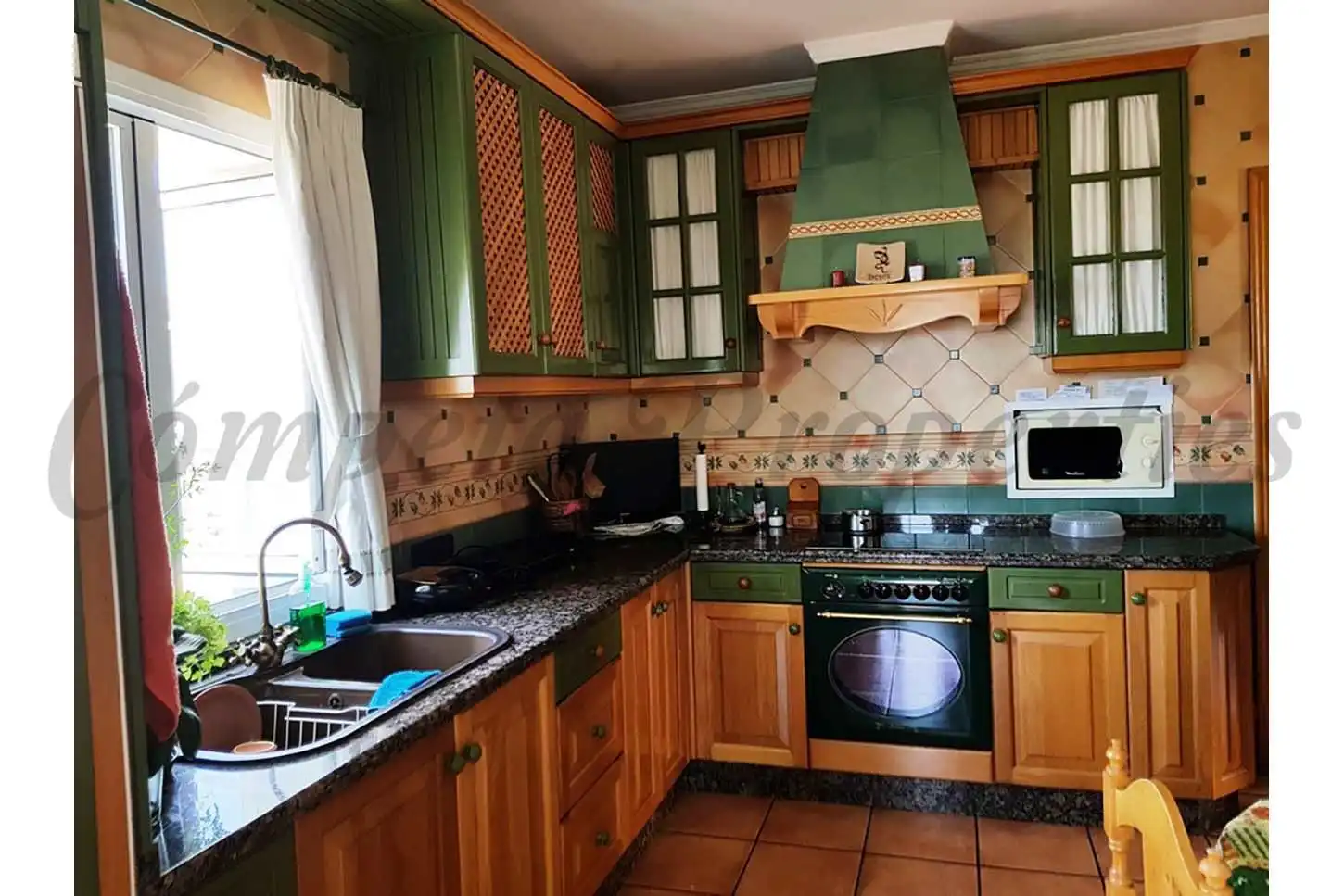 Kitchen of Houses for sale in Torrox  with Private garden, Terrace and Storage room