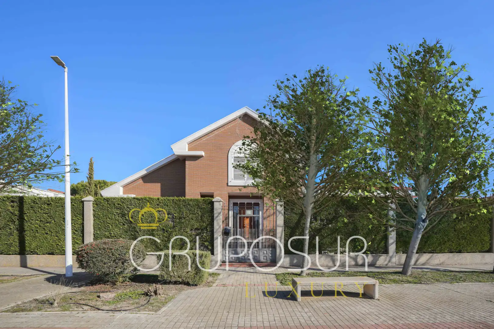 Vista exterior de Casa o chalet en venta en Boecillo con Calefacción, Jardín privado y Parquet