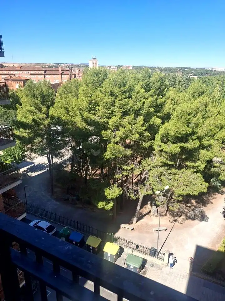 Flat with lift to rent in Ronda del Parque, imagen 11