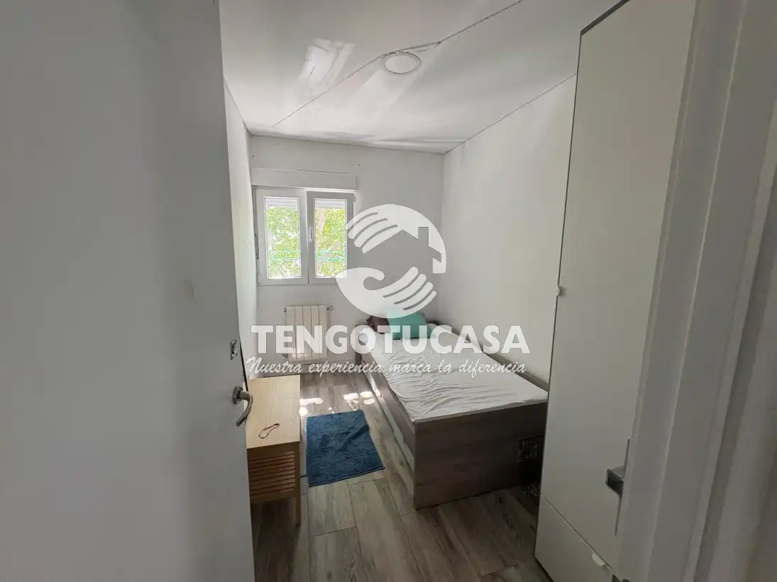 Habitación de Piso en venta en Madrid con Calefacción y Amueblado