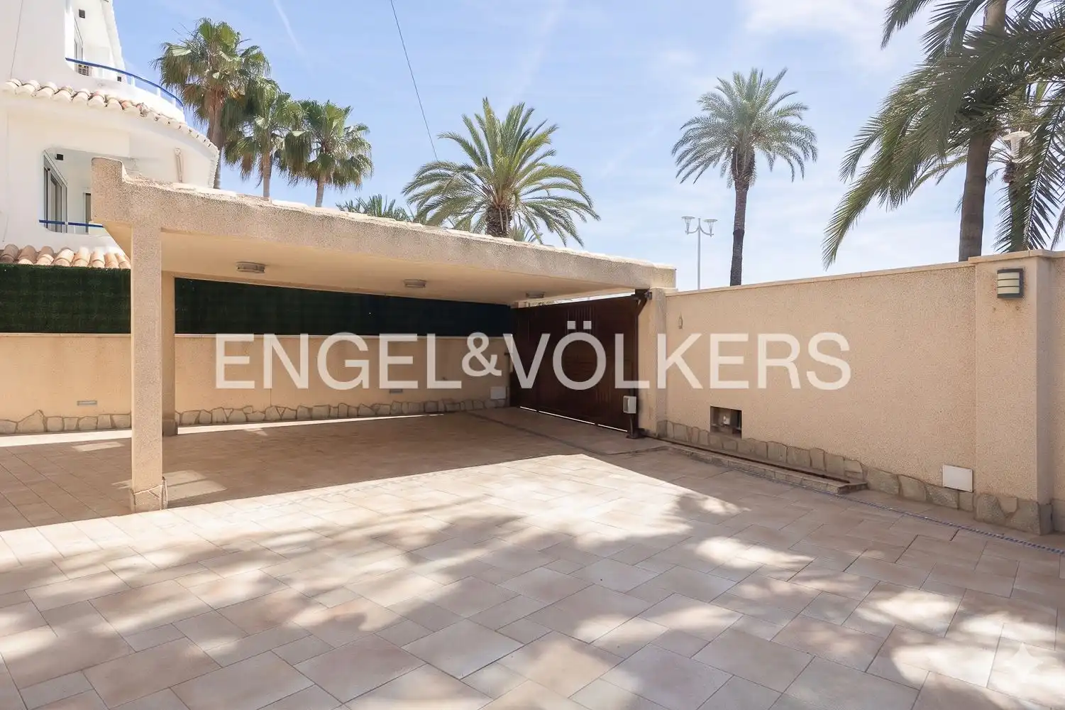 Vista exterior de Casa o chalet de alquiler en La Pobla de Farnals con Aire acondicionado, Calefacción y Jardín privado