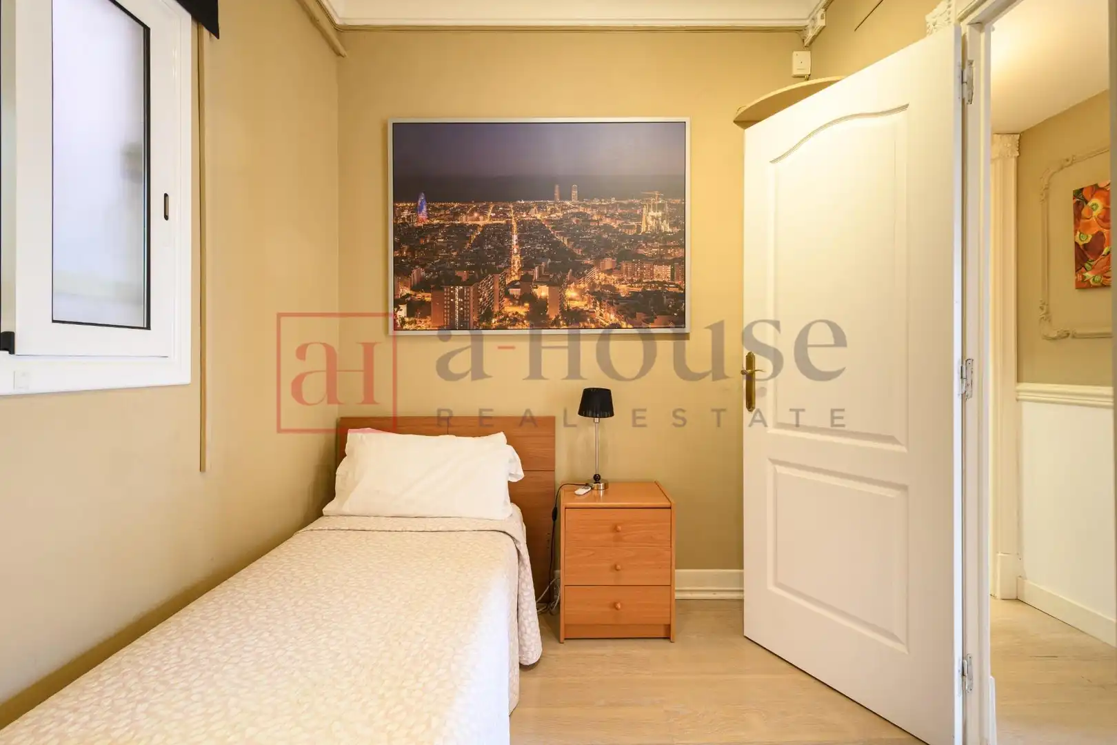 Piso con balcón en venta en Avenida de Josep Tarradellas, imagen 18