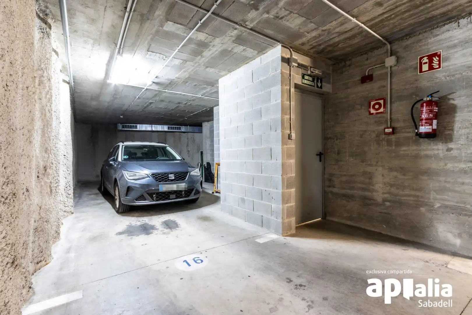 Attico con terrazza in vendita a Carrer de les Tres Creus, imagen 40