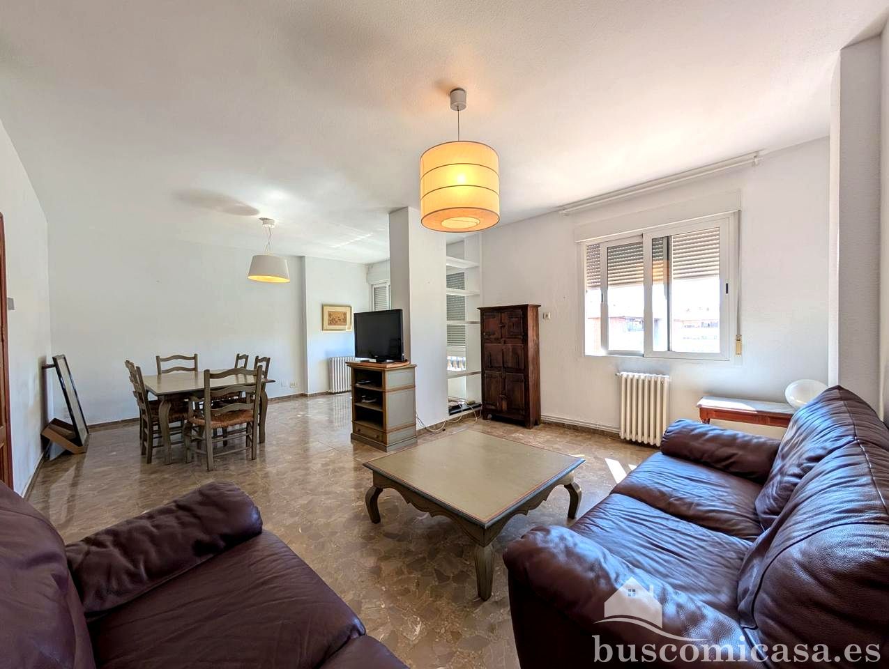 Living room of Flat for sale in Linares  with Air Conditioner, Heating and Storage room