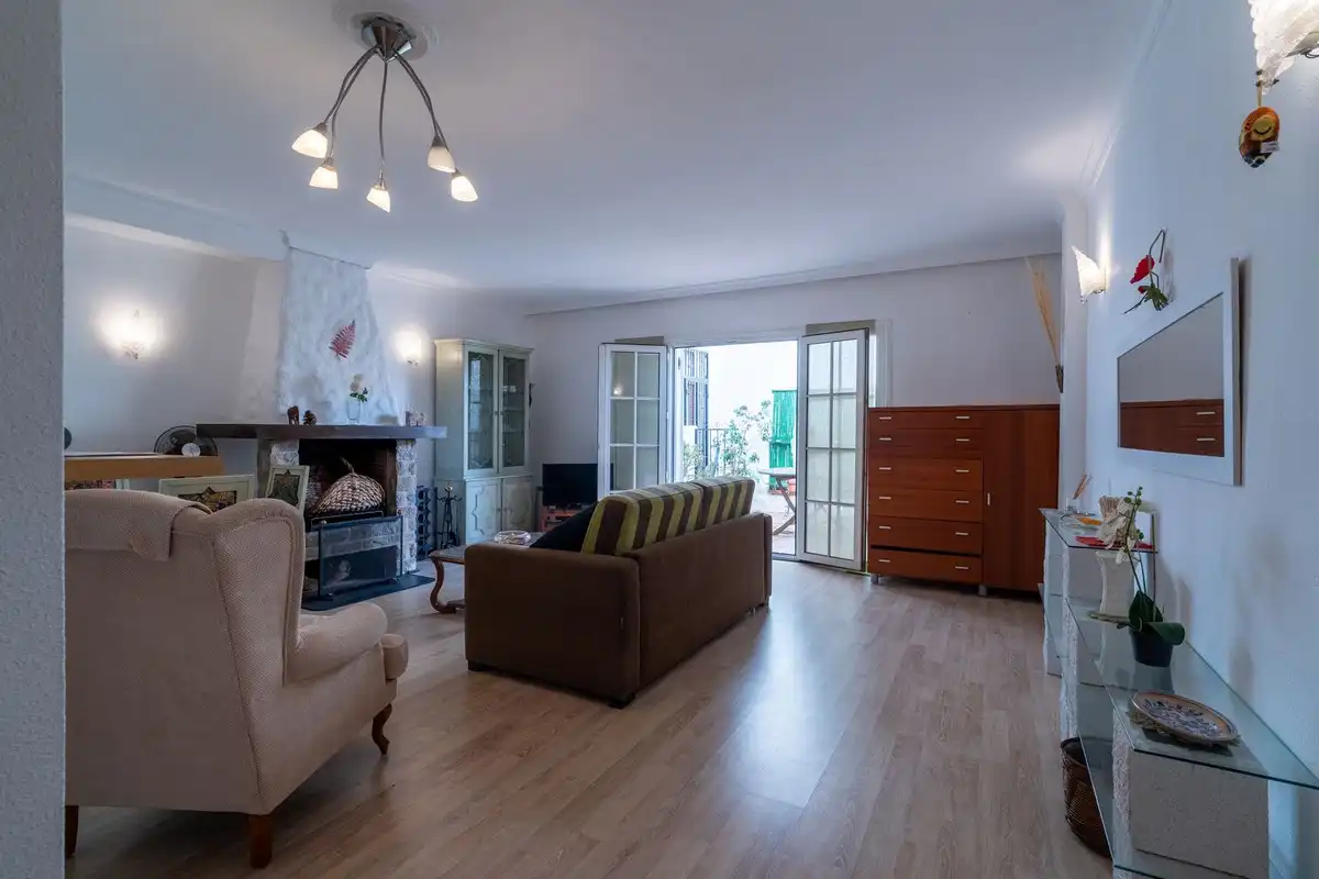 Living room of Ground floor for sale in Benalmádena  with Terrace and Community pool
