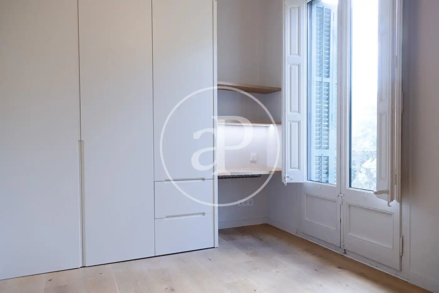 Appartamento con terrazza in vendita a Carrer de la Diputació, imagen 16