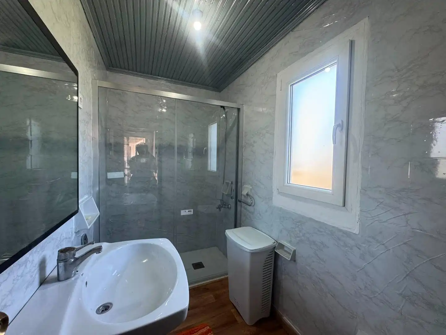 Baño de Casa o chalet de alquiler en A Merca   con Calefacción, Terraza y Amueblado