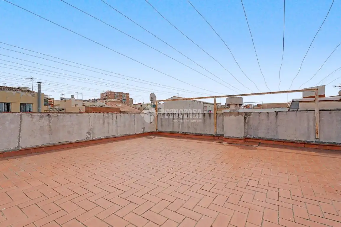 Terraza de Piso en venta en Cornellà de Llobregat con Aire acondicionado y Balcón