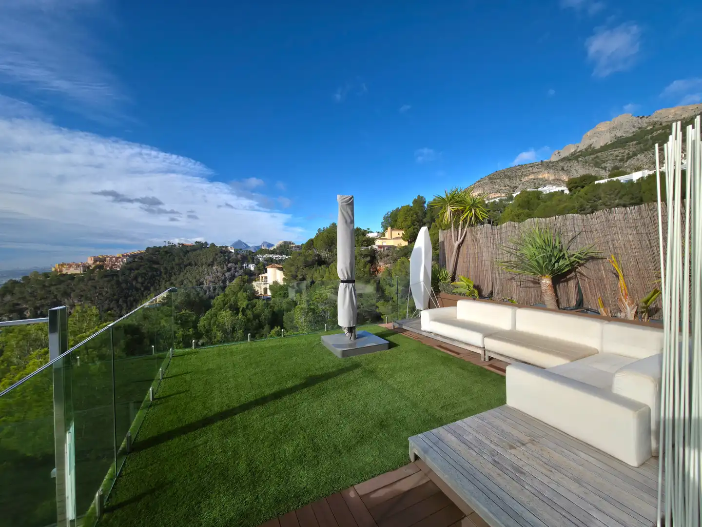 Chalet con terraza en venta en Calle Alemania 733, imagen 7