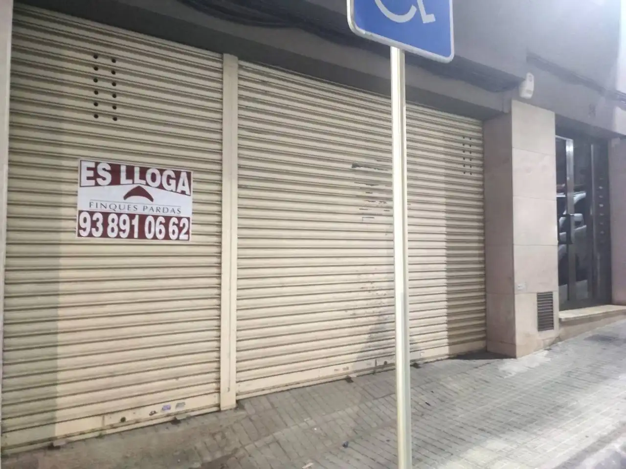 Local comercial de lloguer a Calle MESTRE ANTONI TORELLÓ, imagen 2