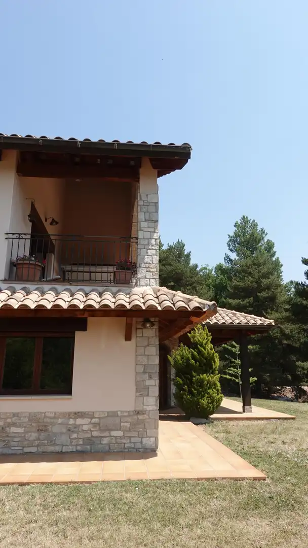 Vista exterior de Casa o chalet en venta en Guixers con Calefacción, Jardín privado y Terraza