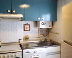 Kitchen of Flat for sale in  Zaragoza Capital  with Air Conditioner and Terrace