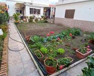 Garden of House or chalet for sale in Algeciras  with Air Conditioner, Private garden and Parquet flooring