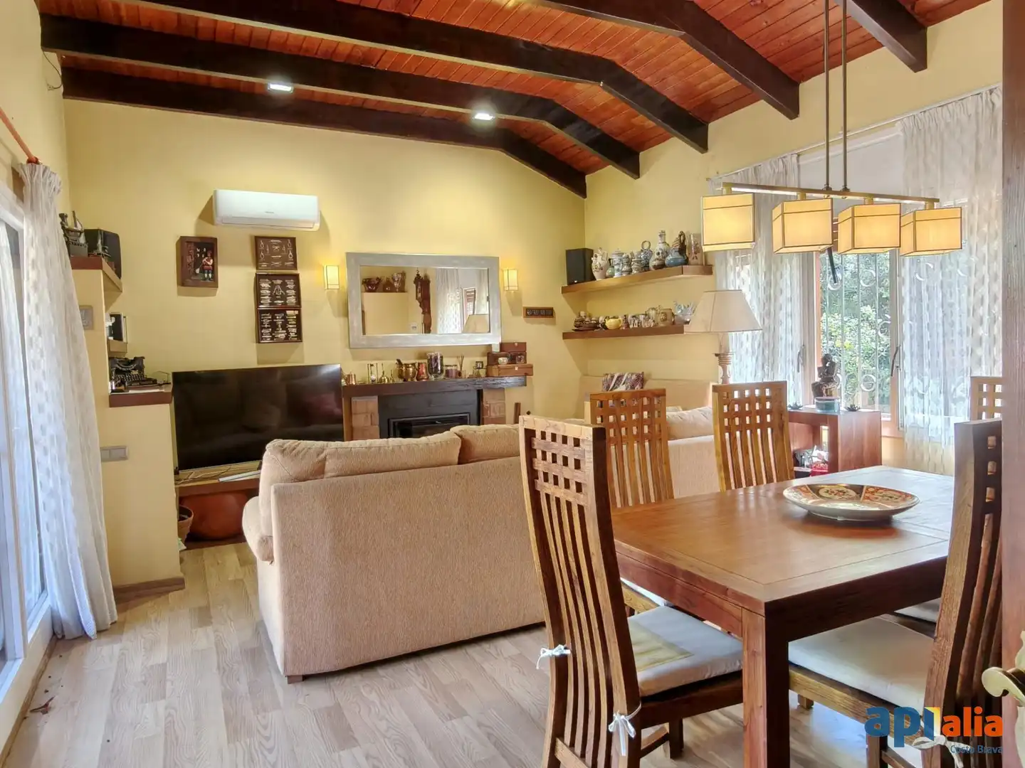 Comedor de Casa o chalet en venta en Calonge i Sant Antoni con Aire acondicionado, Calefacción y Jardín privado