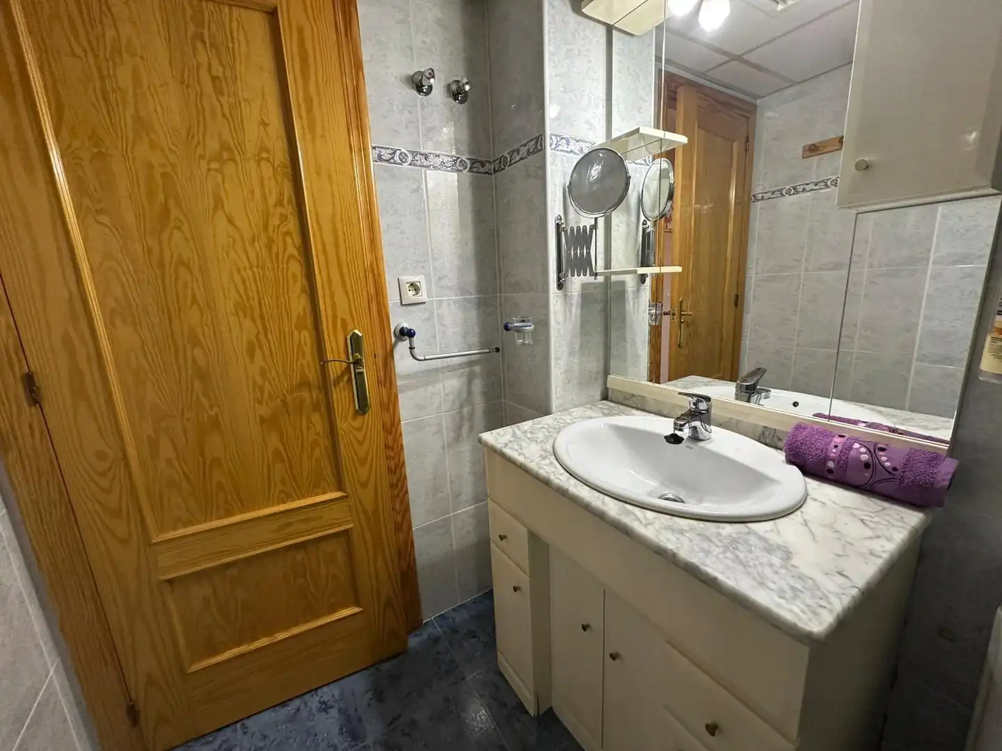 Bathroom of Flat for sale in Murcia  with Air Conditioner, Private garden and Storage room