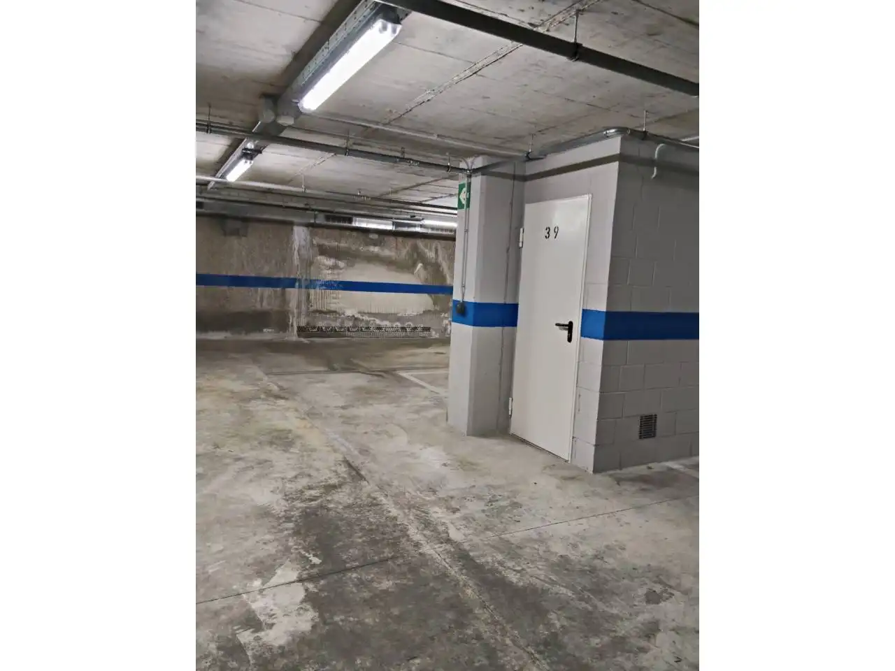 Garage zur Miete in Calle Sant Plàcid, 27, Lledoner