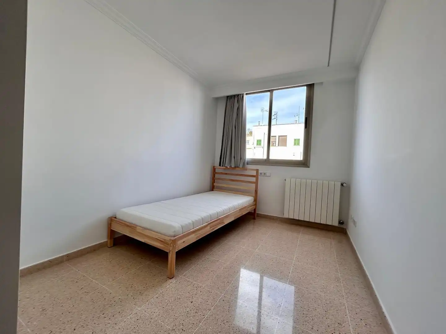 Bedroom of Flat for rent in Inca  with Air Conditioner, Heating and Terrace