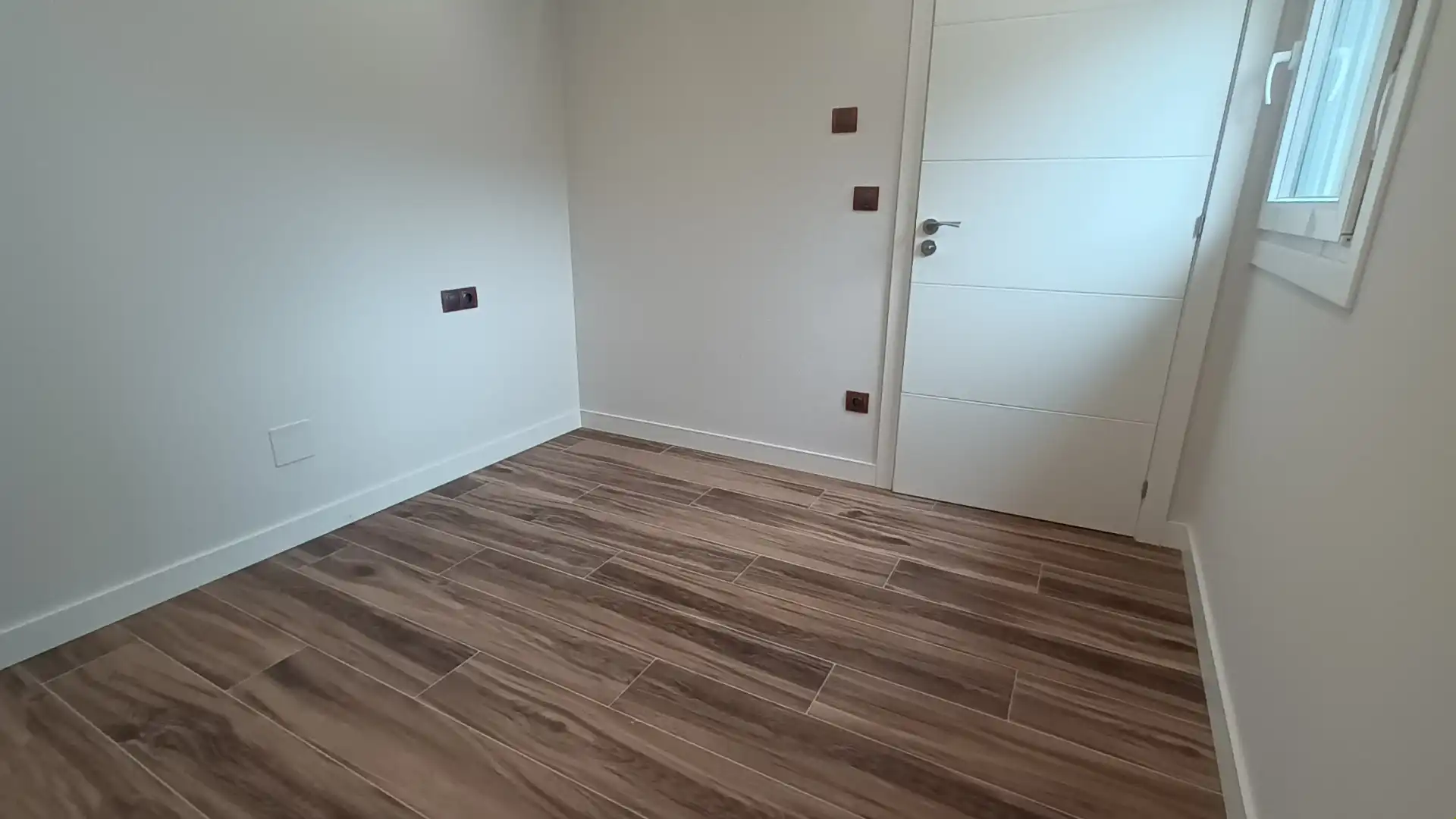 Haus oder Chalet zum Verkauf in Lugo mit Klimaanlage, Heizung und Privatgarten