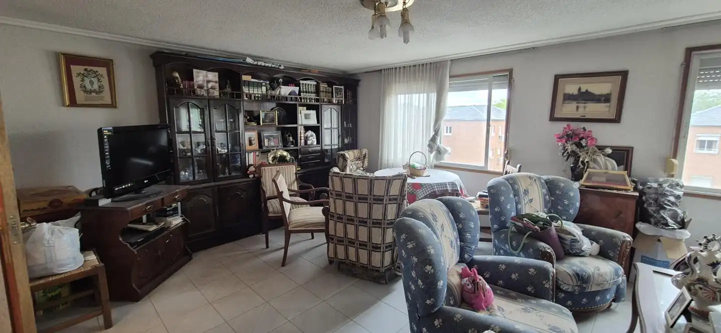 Piso en venta en De Carlos Morla Lynch, El Pardo