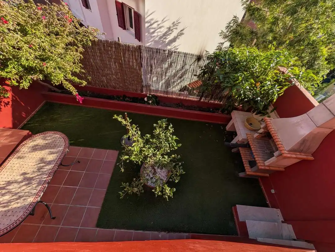 Terraza de Casa adosada de alquiler en La Línea de la Concepción con Aire acondicionado, Calefacción y Jardín privado