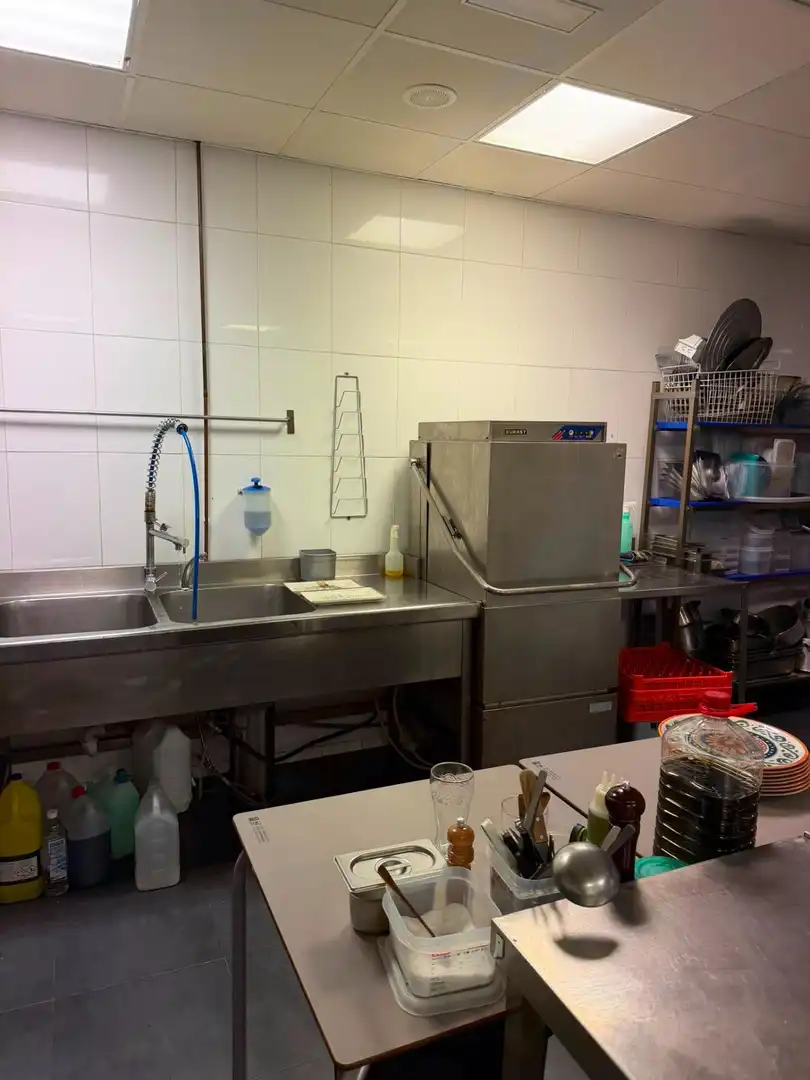 Cocina de Local de alquiler en Sant Joan d'Alacant