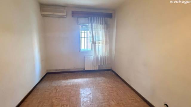 Piso en Venta en GAVIA SECA en Casco Histórico de Vallecas