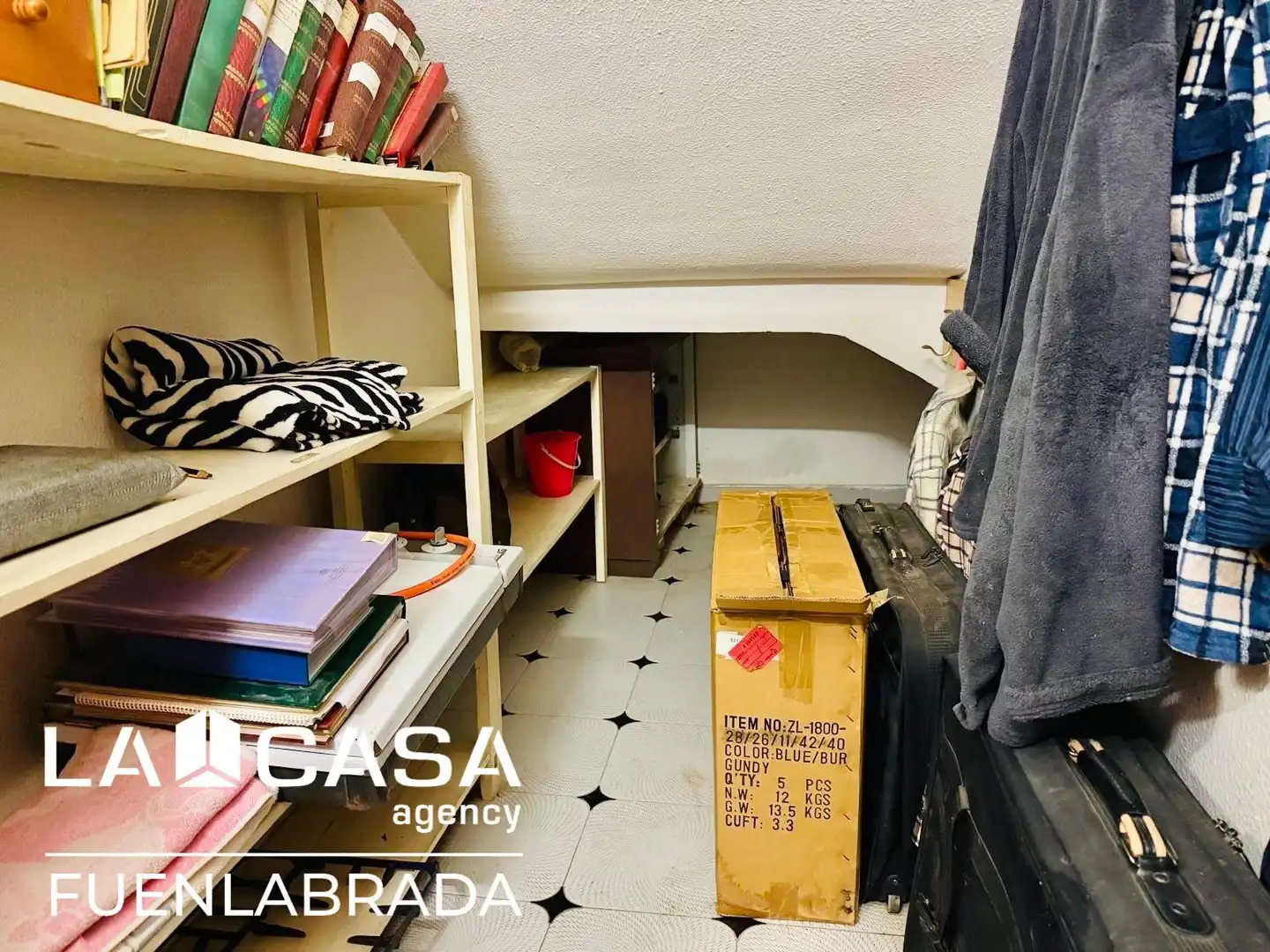 Industrial building for sale in Calle de la Laguna, imagen 42