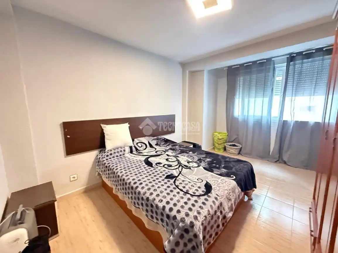 Schlafzimmer von Wohnung zum Verkauf in Huelva mit Heizung