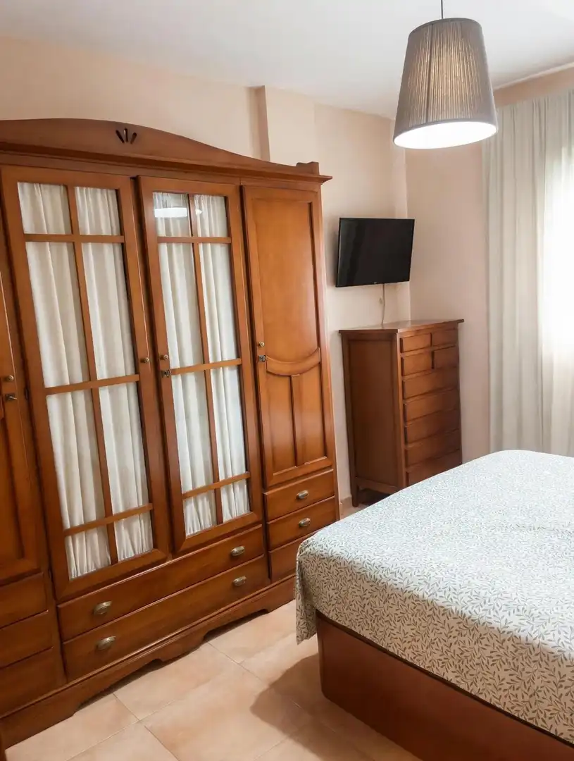 Habitación de Casa adosada en venta en Alhendín con Terraza, Trastero y Balcón