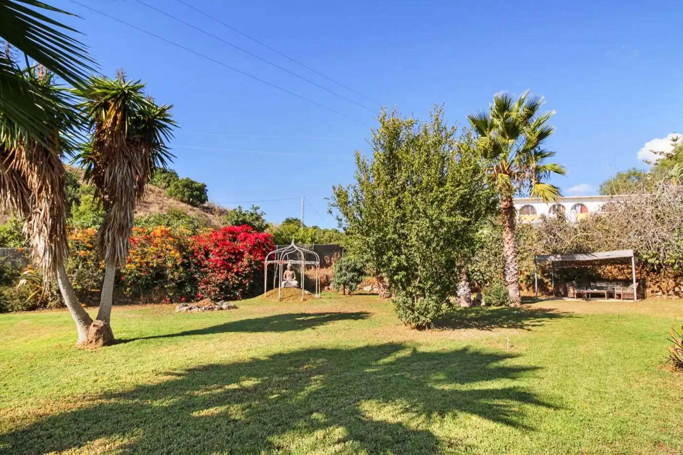 Edificio en venta en Almayate
