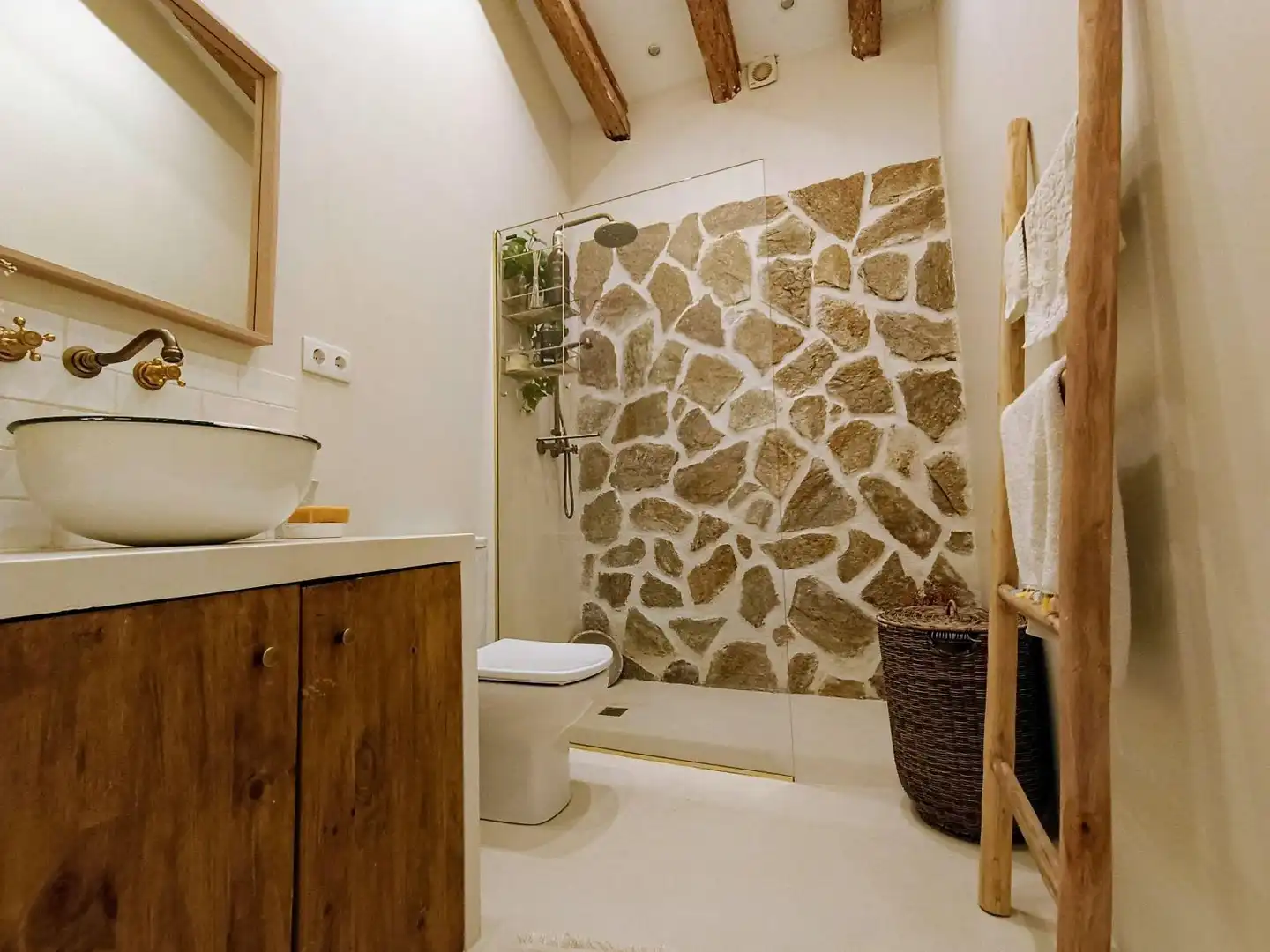 Baño de Casa o chalet en venta en Molins de Rei con Aire acondicionado, Calefacción y Terraza