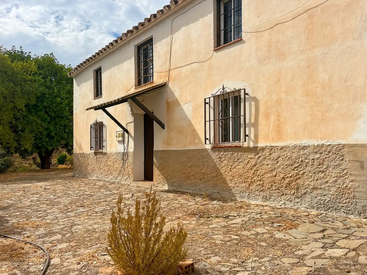Außenansicht von Country house zum Verkauf in Málaga mit Abstellraum