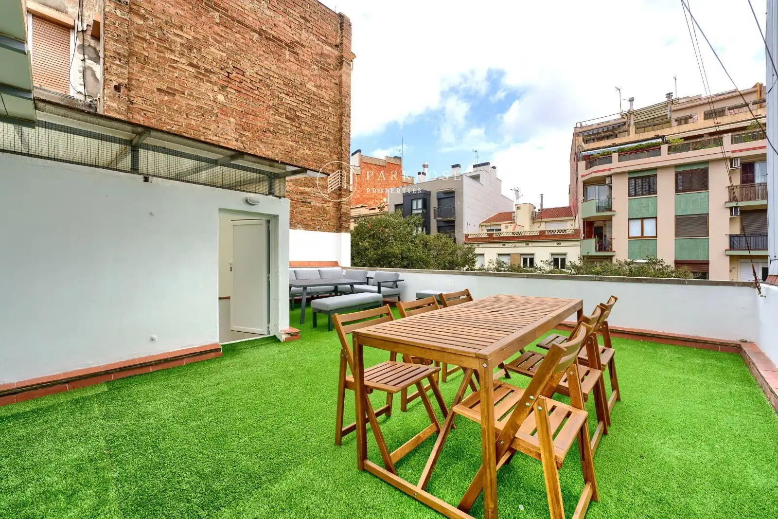Terrace of Flat for share in Barcelona  with Air Conditioner, Parquet flooring and Furnished