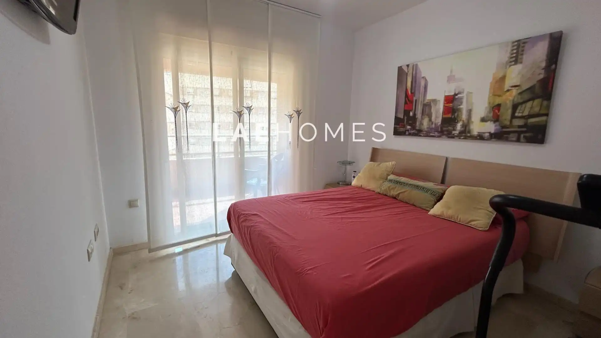 Dormitori de Pis en venda en Alicante / Alacant amb Jardí privat, Terrassa i Balcó