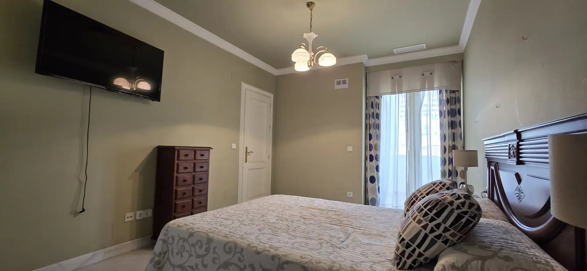 Habitación de Apartamento en venta en Torremolinos con Aire acondicionado, Calefacción y Terraza