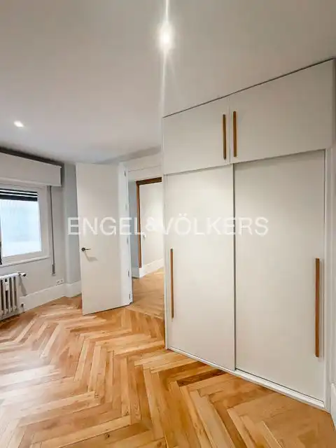 Habitación de Piso de alquiler en Madrid con Aire acondicionado, Calefacción y Parquet
