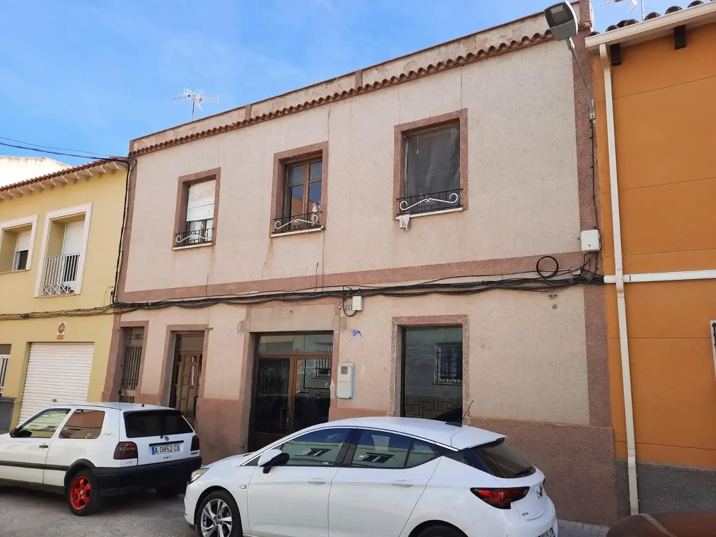 House for sale in Almansa