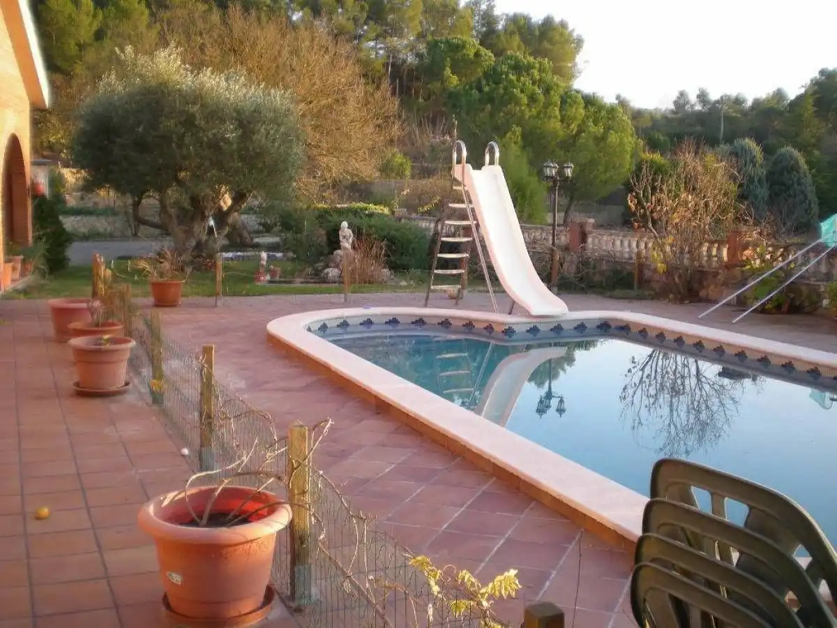Piscina de Casa o chalet en venta en Sant Salvador de Guardiola con Calefacción, Terraza y Piscina