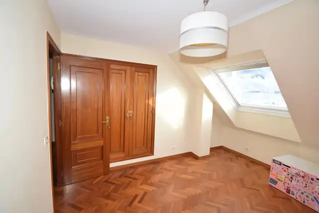 Habitación de Dúplex en venta en A Coruña Capital  con Calefacción, Parquet y Horno