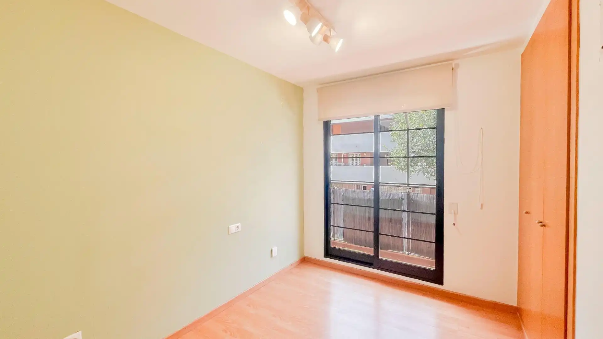 Habitación de Piso de alquiler en Massalfassar con Aire acondicionado y Balcón