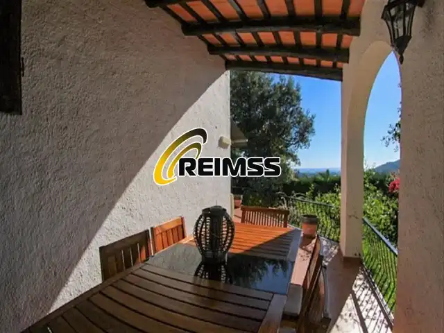 Houses for sale in Carrer de la Selva, 60, Cabanyes - Mas Ambrós - Mas Pallí