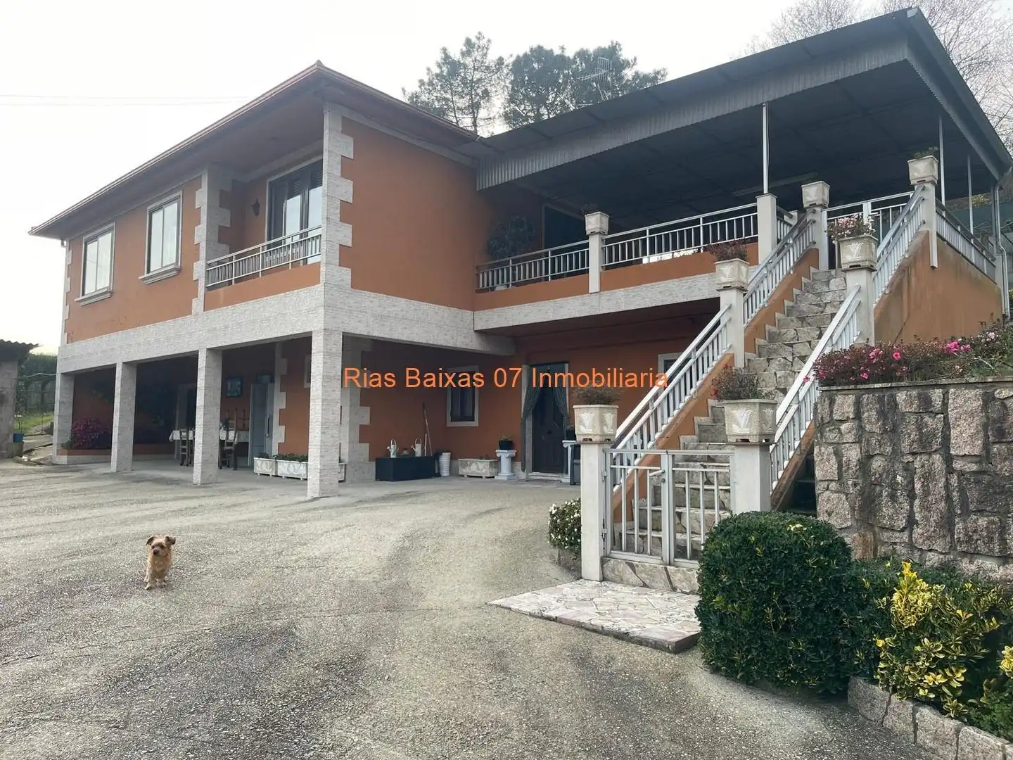 House with garden for sale in Mos, imagen 2