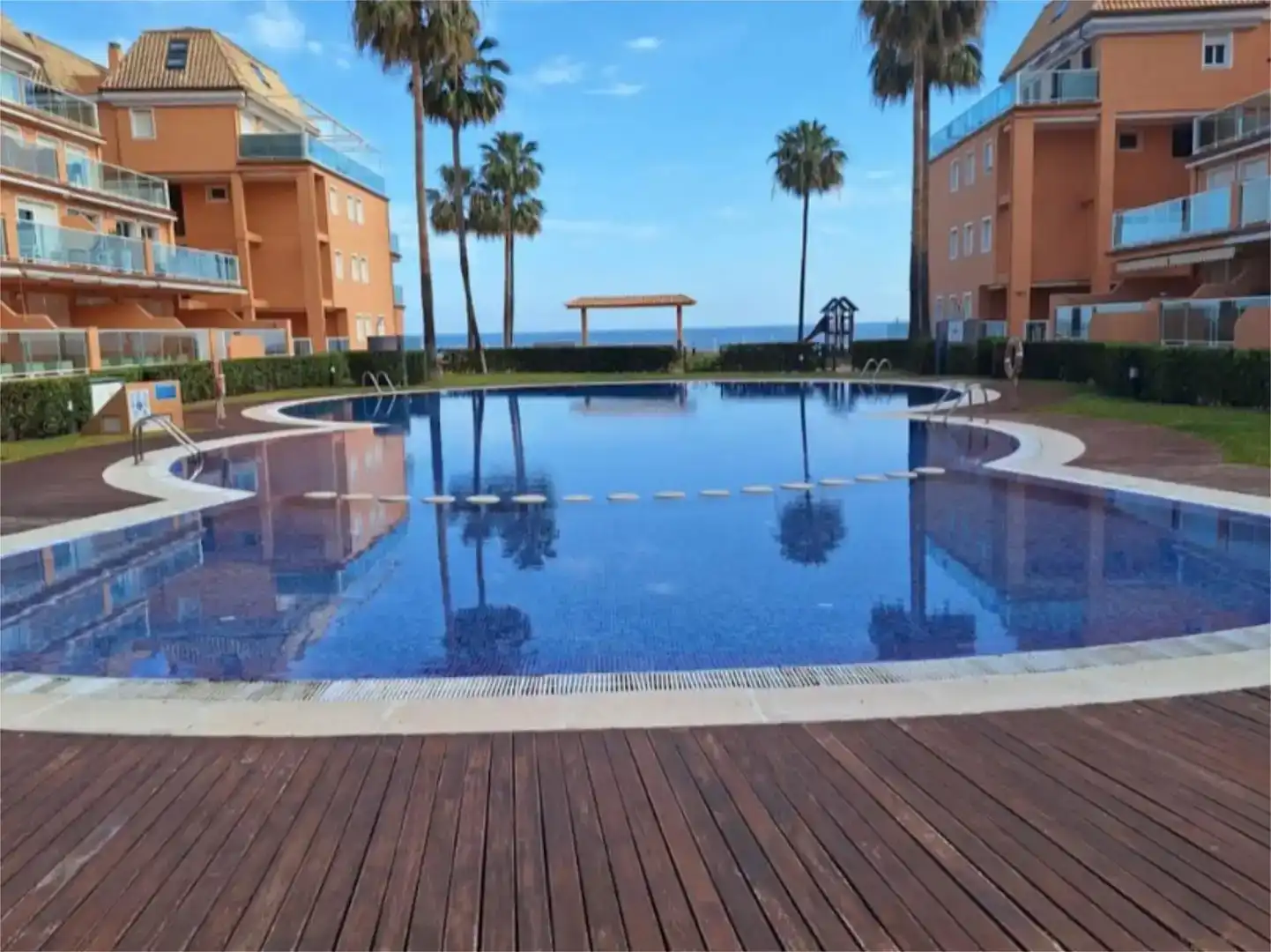 Piscina de Pis en venda en Dénia amb Aire condicionat, Piscina i Balcó