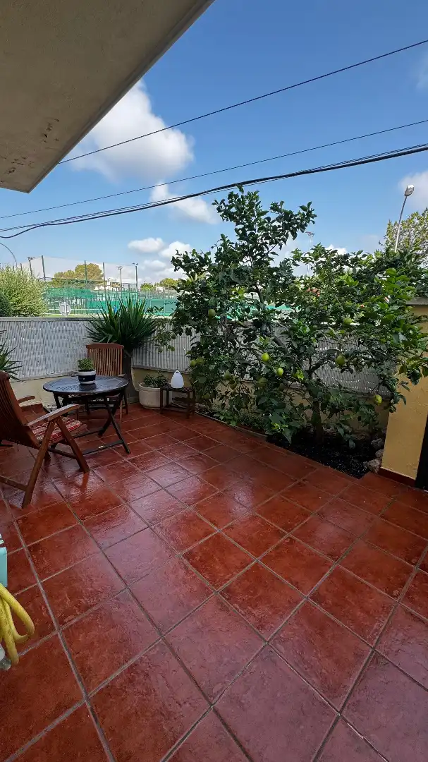 Terrasse von Wohnung zum Verkauf in Roda de Berà mit Klimaanlage, Heizung und Parkett